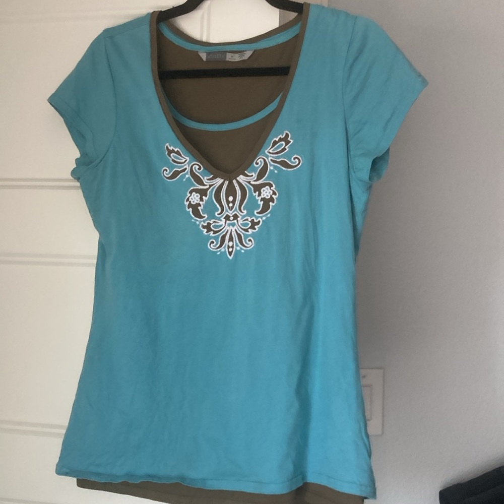 Athleta tshirt